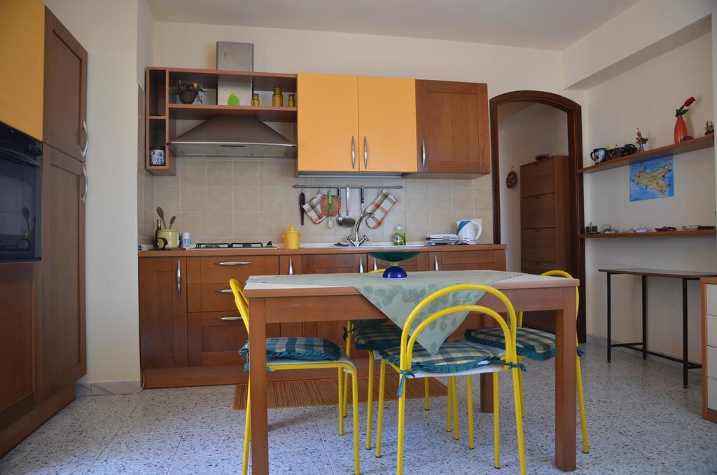 Casa Susanna Fondachello  Εξωτερικό φωτογραφία