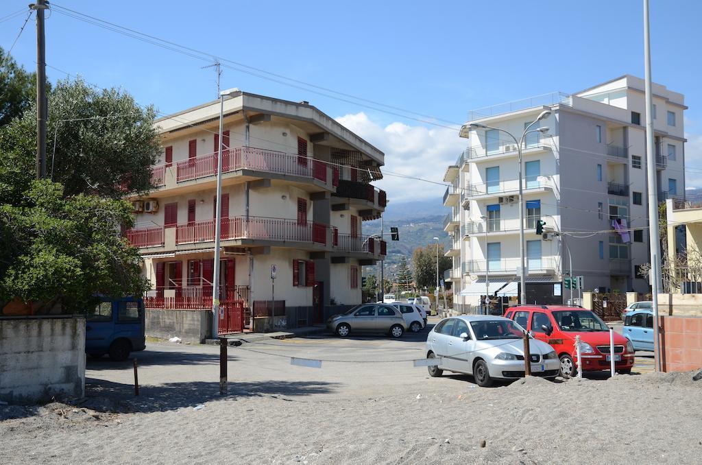 Casa Susanna Fondachello  Εξωτερικό φωτογραφία
